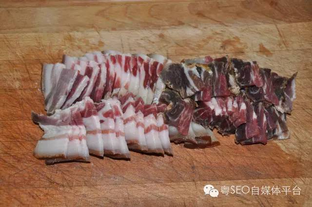 粤菜谱26期 农家自制“无腊味,不年货” 吃江西烟熏腊肉土特产有什么好处和坏处