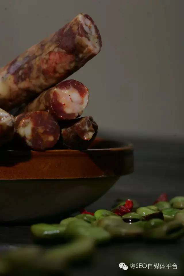 粤菜谱26期 农家自制“无腊味，不年货” 吃江西烟熏腊肉土特产有什么好处和坏处