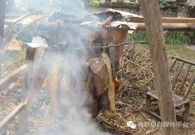 粤菜谱26期 农家自制“无腊味，不年货” 吃江西烟熏腊肉土特产有什么好处和坏处