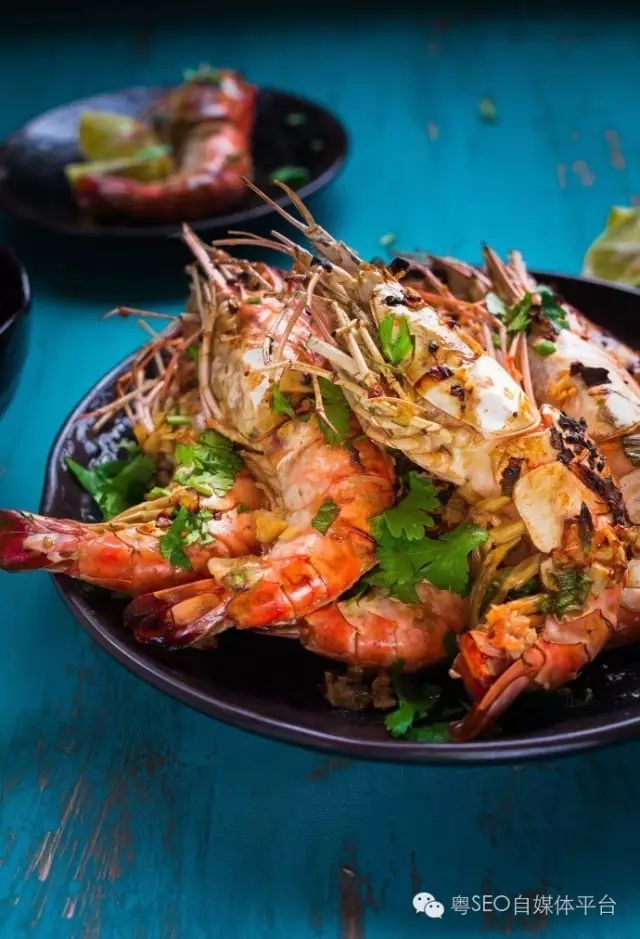 粤菜谱35期 蒜蓉烤阿根廷红虾的做法 中国烤箱食谱大全 营养价值及功效