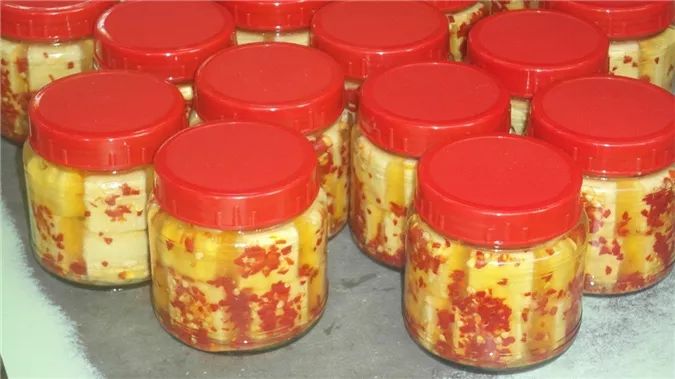 粤菜谱54期 香港美食旅游 探访中国香港廖孖记百年豆腐乳 广式VS港式美食