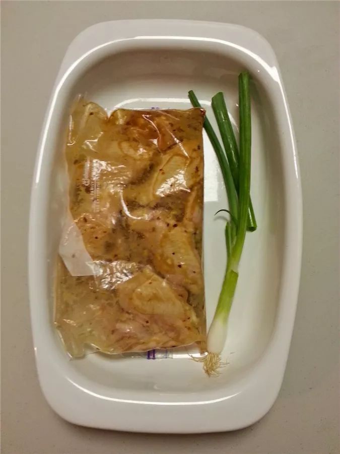 粤菜谱55期 用香港百年历史廖孖记腐乳蒸鸡 与豆腐乳蒸鸡翅是怎样的体验