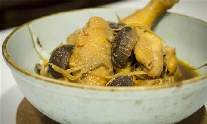 粤菜谱55期 用香港百年历史廖孖记腐乳蒸鸡 与豆腐乳蒸鸡翅是怎样的体验