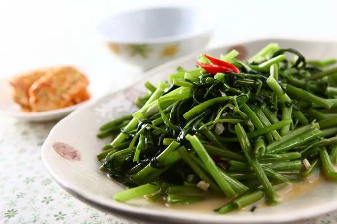 粤菜谱55期 用香港百年历史廖孖记腐乳蒸鸡 与豆腐乳蒸鸡翅是怎样的体验