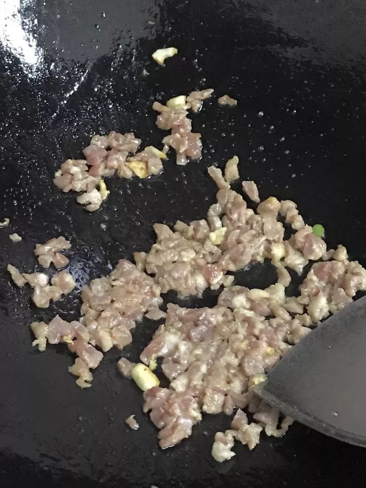 粤菜谱57期 原味豆角丁炒肉沫的做法 VS酸豆角炒肉沫 清淡开胃下饭菜