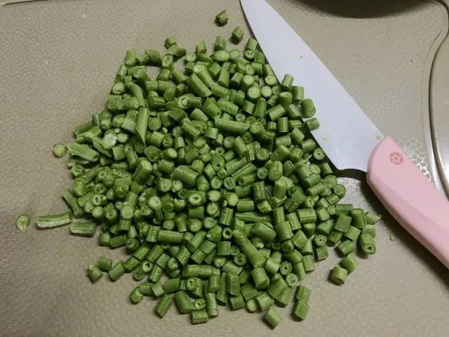 粤菜谱57期 原味豆角丁炒肉沫的做法 VS酸豆角炒肉沫 清淡开胃下饭菜