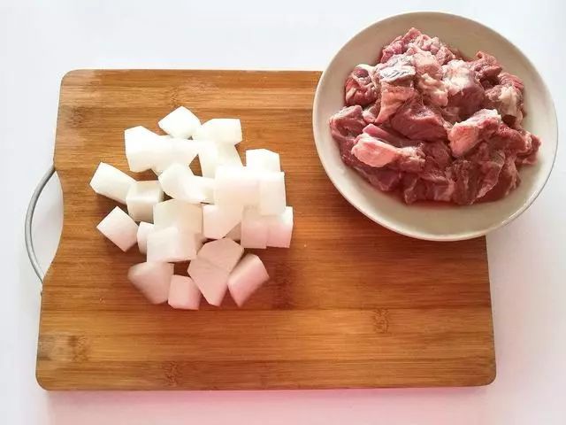 粤菜谱60期 高压锅萝卜炖牛腩 牛杂肉炖萝卜美食 中国懒人食谱大全